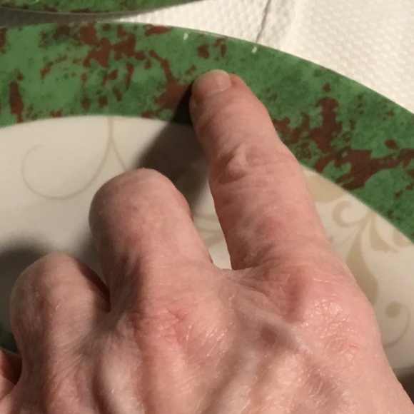 Dinner Plates Dishes Farmers Market Vegetable Motif 10.5” Ceramic Set Of 4 EUC - Picture 7 of 9